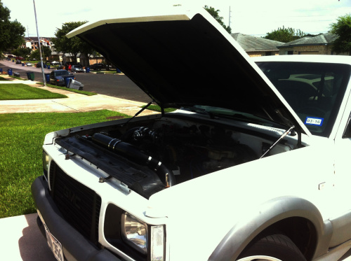 fiberglass20hood20install20288n20strut_zpszsbghupq