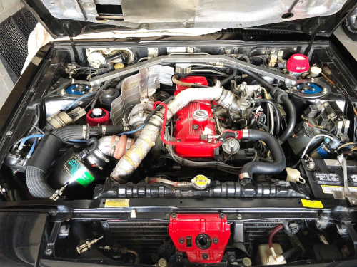 howards_car_web_1007043310